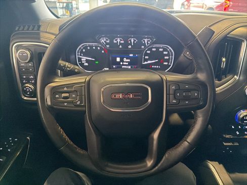 Used 2021 GMC Sierra 1500 AT4 w/ AT4 Preferred Package AWD/4WD image 7