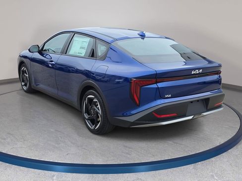New 2025 Kia K4 EX image 7