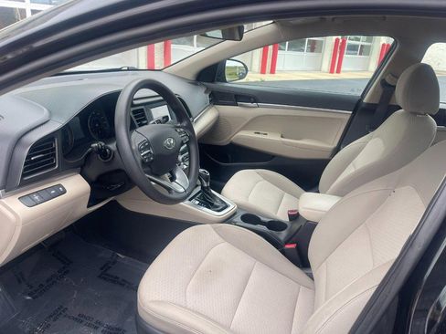 Used 2020 Hyundai Elantra SE w/ Cargo Package (C1) image 14