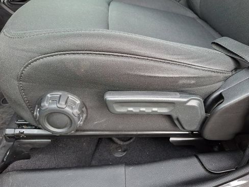Used 2019 Jeep Wrangler Unlimited Sport AWD/4WD image 27