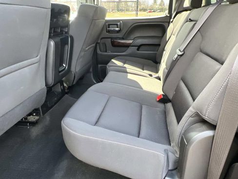 Used 2017 GMC Sierra 1500 SLE w/ SLE Value Package AWD/4WD image 10