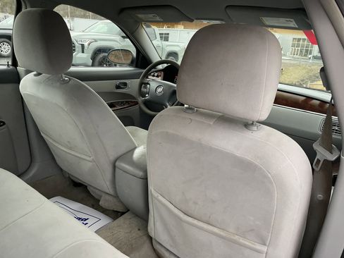 Used 2007 Buick LaCrosse CX image 22