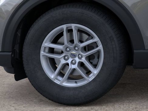 New 2026 Ford Explorer Active RWD image 19