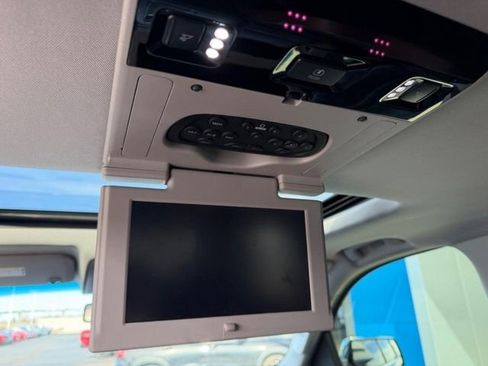 Used 2020 Chevrolet Tahoe Premier w/ Premier Plus Edition image 12