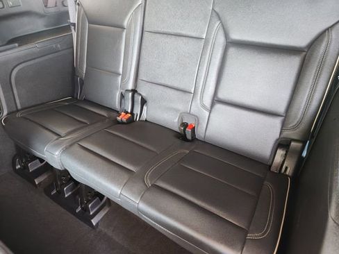 Used 2025 GMC Yukon XL Elevation AWD/4WD image 32