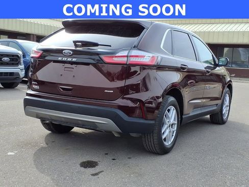 Used 2023 Ford Edge SEL w/ Convenience Package image 5