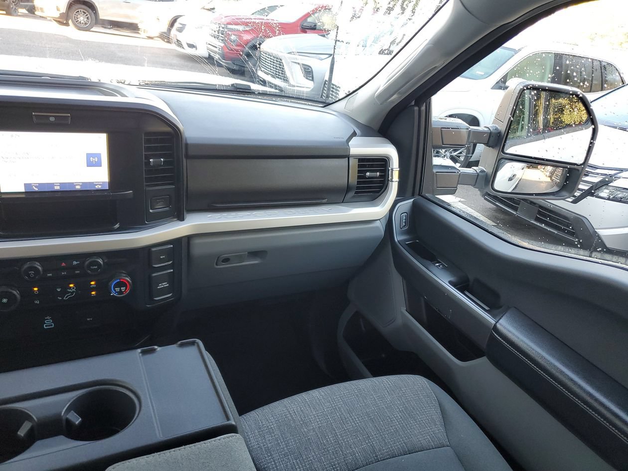 Used 2025 Ford F250 XLT AWD/4WD image 15