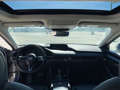 Used 2024 MAZDA MAZDA3 s image 18