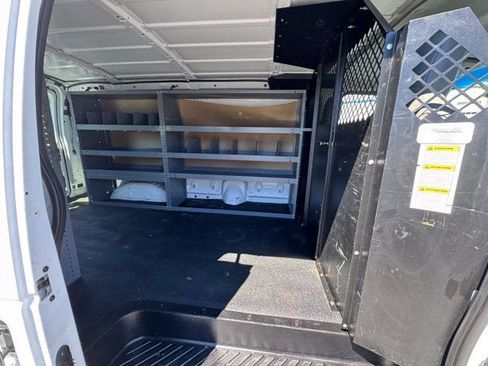 Used 2012 Ford E-250 and Econoline 250 w/ Commercial Cargo Van Pkg RWD image 11