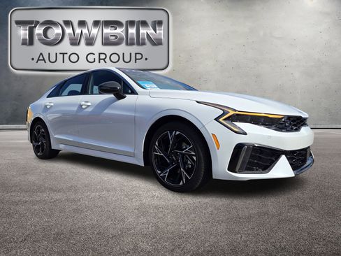 Certified 2025 Kia K5 GT-Line w/ GT-Line Premium Package image 2