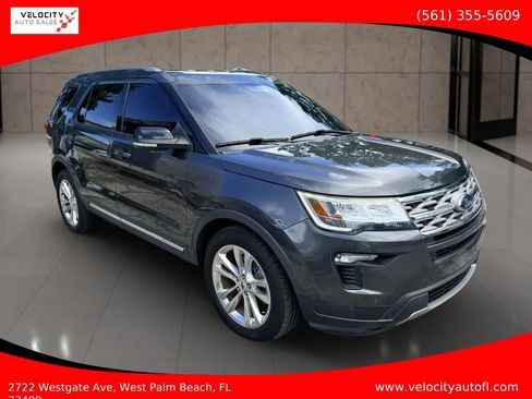 Used 2018 Ford Explorer XLT w/ Equipment Group 202A FWD image 1