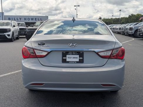 Used 2013 Hyundai Sonata GLS w/ Popular Equipment Pkg FWD image 4