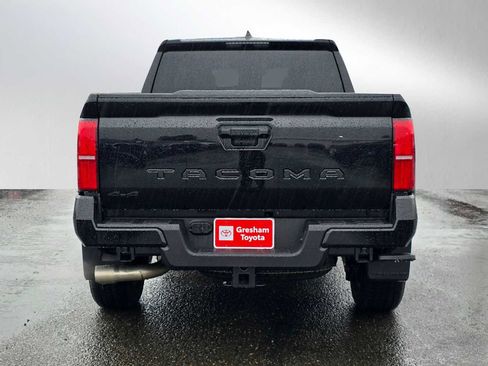 Certified 2025 Toyota Tacoma TRD Off-Road image 4