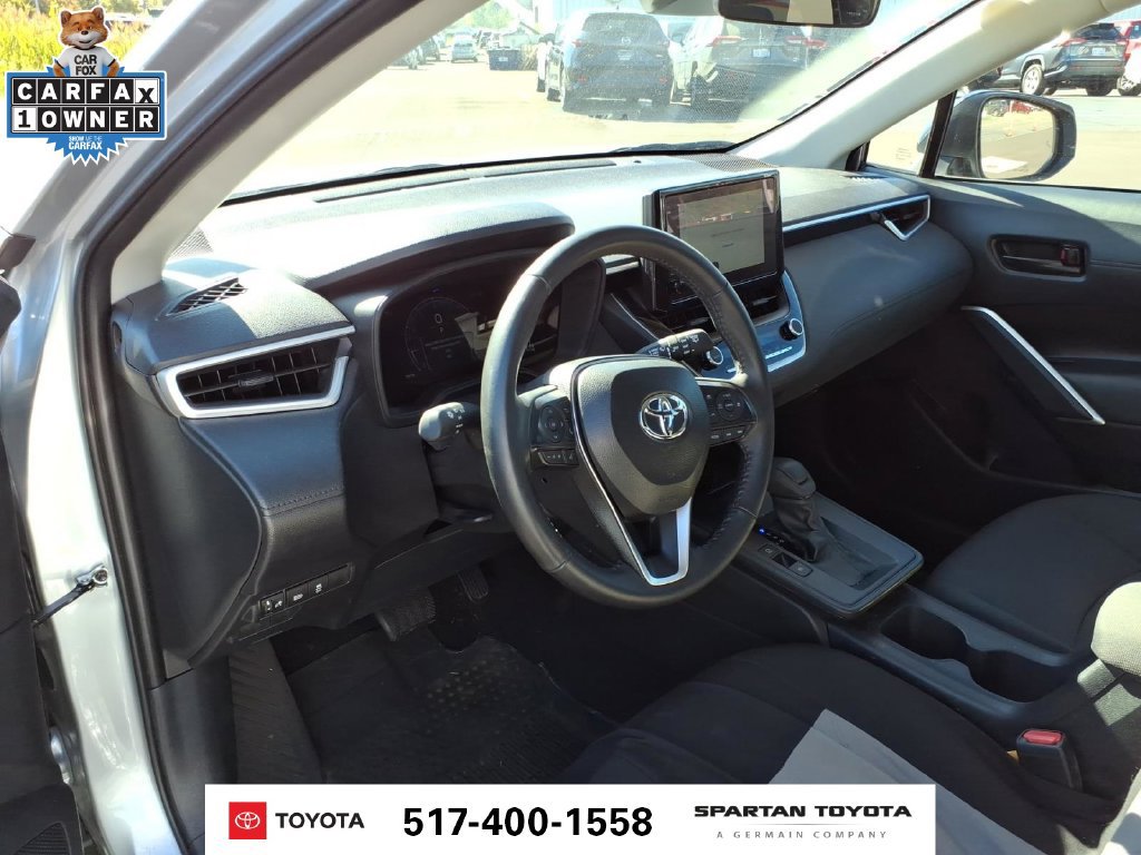 Used 2026 Toyota Corolla Cross LE FWD image 14