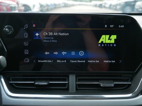 New 2026 Chevrolet Trax LT w/ LT Convenience Package FWD image 7
