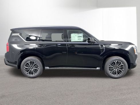 New 2026 Nissan Armada SL w/ Captain's Chari Seat Package image 37