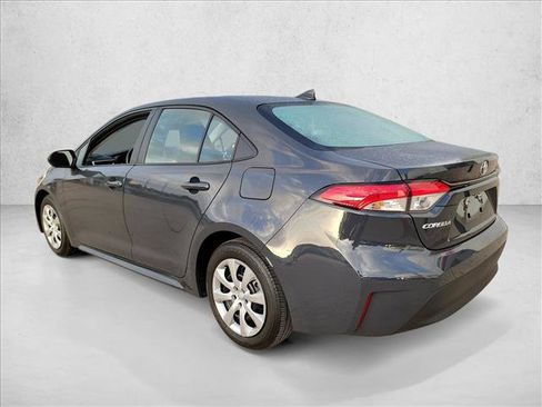 Used 2025 Toyota Corolla LE FWD image 7