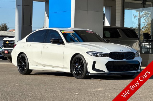 Used 2023 BMW M340i RWD image 2