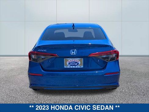 Used 2023 Honda Civic EX image 4
