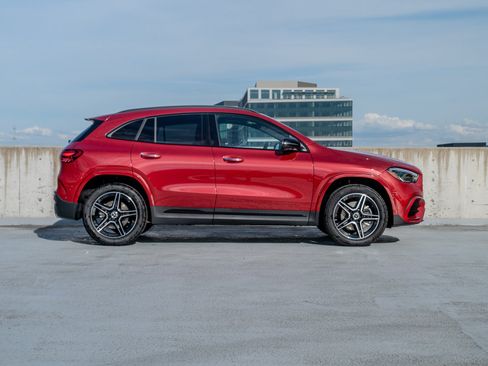 Certified 2026 Mercedes-Benz GLA 250 4MATIC image 6