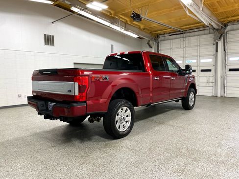 Used 2018 Ford F250 Platinum w/ Platinum Ultimate Package image 4