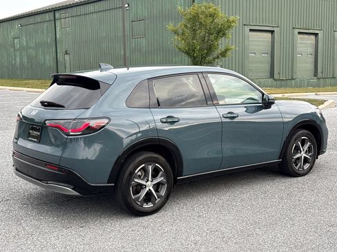 Used 2023 Honda HR-V EX-L image 8