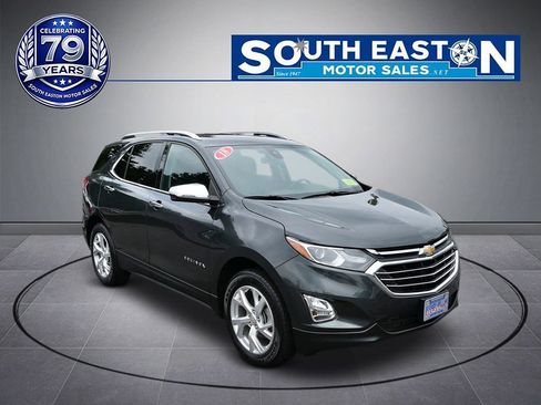 Used 2018 Chevrolet Equinox Premier AWD/4WD image 2