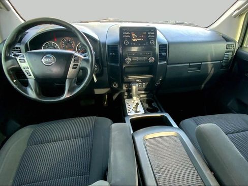 Used 2014 Nissan Titan SV w/ SV Value Truck Package RWD image 16