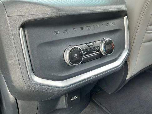 Certified 2025 Ford Expedition Max Active AWD/4WD image 29