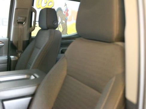 Used 2023 Chevrolet Silverado 1500 LT image 16