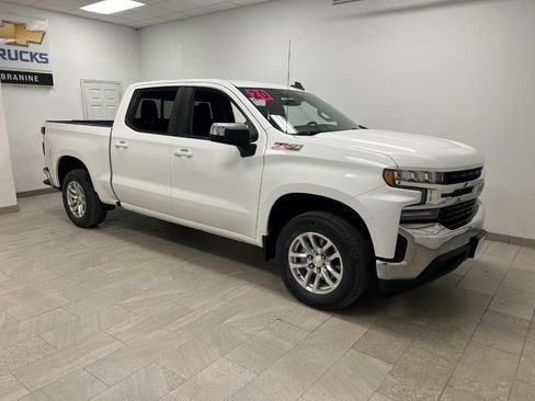 Used 2020 Chevrolet Silverado 1500 LT w/ All-Star Edition image 13