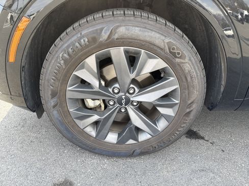 Used 2023 Kia Sportage SX Prestige image 11