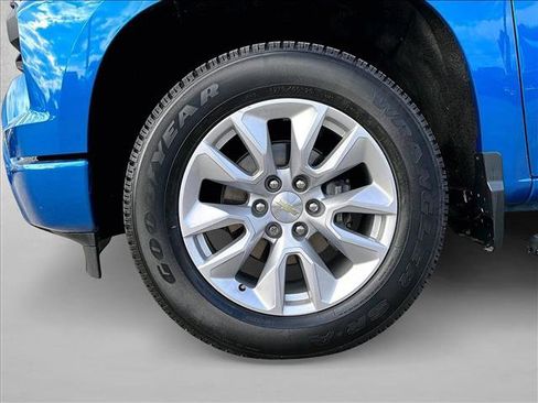 Certified 2023 Chevrolet Silverado 1500 Custom image 10