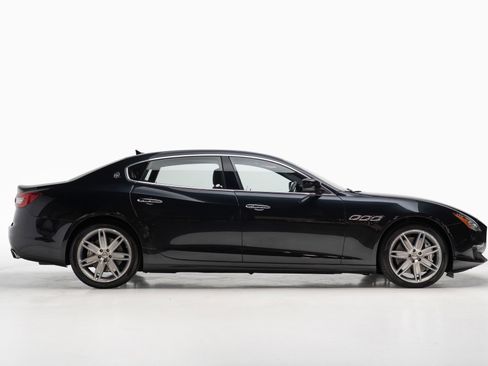 Used 2014 Maserati Quattroporte GTS RWD image 7