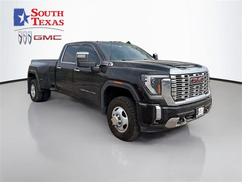 Used 2024 GMC Sierra 3500 Denali w/ Denali Reserve Package image 1