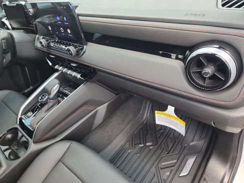 New 2025 Chevrolet Colorado Z71 w/ Z71 Convenience Package 2 image 61