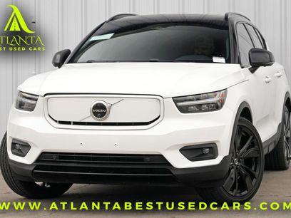Used 2021 Volvo XC40 P8 Recharge w/ Advanced Package