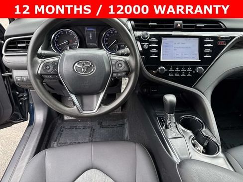 Used 2019 Toyota Camry LE FWD image 17