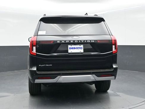 New 2026 Ford Expedition Platinum w/ Driver's Package image 7