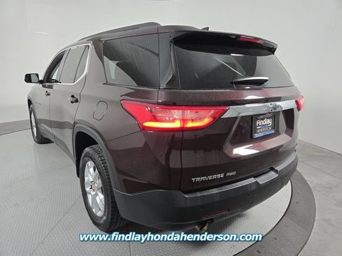 Used 2019 Chevrolet Traverse LT AWD/4WD image 4