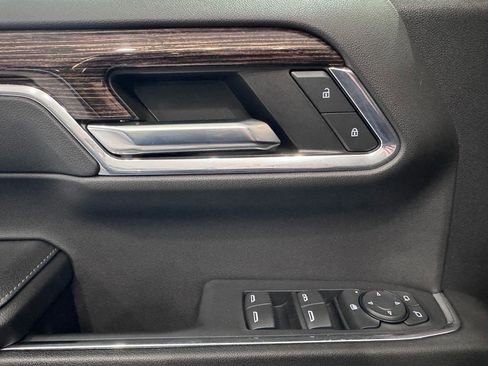 Certified 2024 GMC Sierra 1500 Elevation image 23