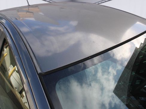 Used 2013 Toyota Prius C Two image 9