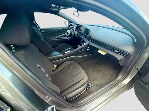 New 2026 Hyundai Elantra Sport FWD image 22