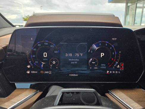 Used 2026 Chevrolet Tahoe High Country AWD/4WD image 18