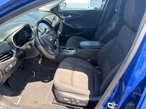 Used 2023 Chevrolet Malibu RS FWD image 7