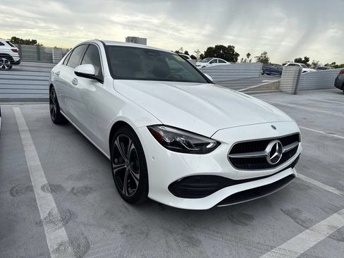 Used 2024 Mercedes-Benz C 300 Sedan image 3
