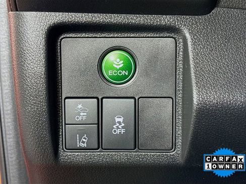Used 2019 Honda HR-V Touring image 10