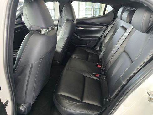 Used 2021 MAZDA MAZDA3 s image 39