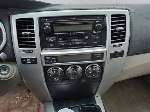 Used 2005 Toyota 4Runner Sport image 18