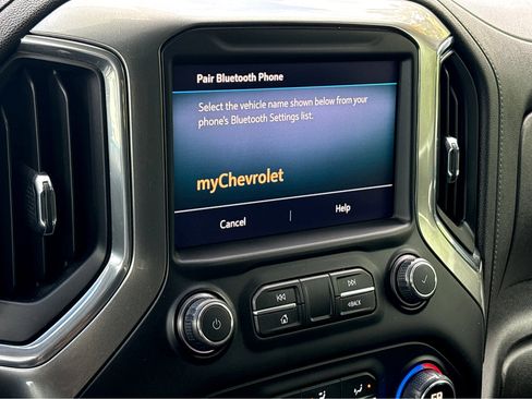 Used 2021 Chevrolet Silverado 1500 LT image 6